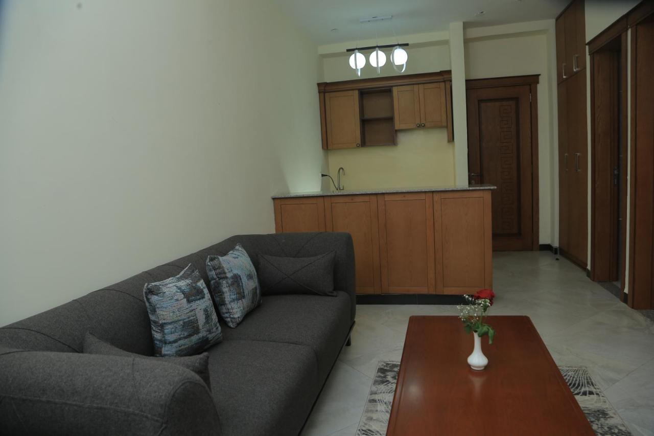 Daisy Hotel Addis Abeba Buitenkant foto