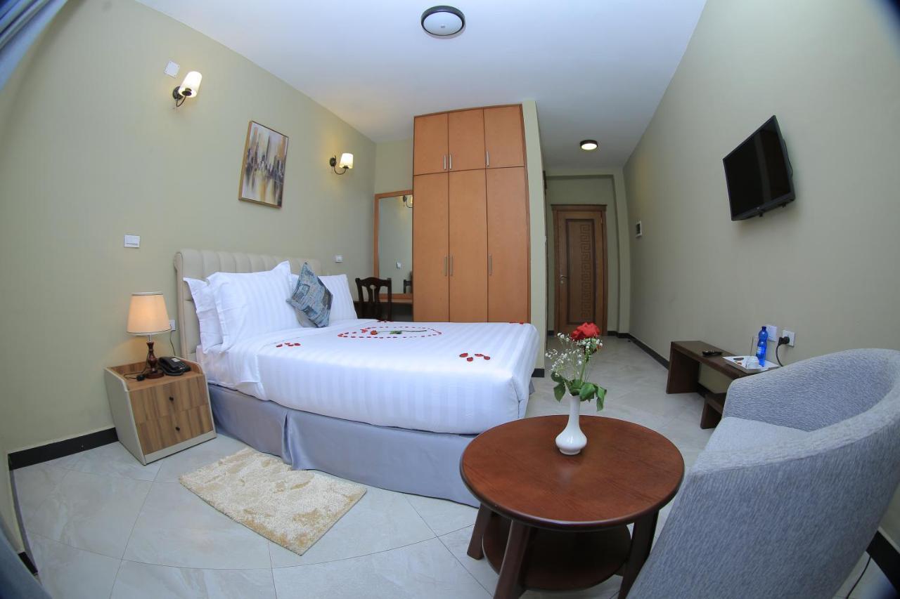 Daisy Hotel Addis Abeba Buitenkant foto
