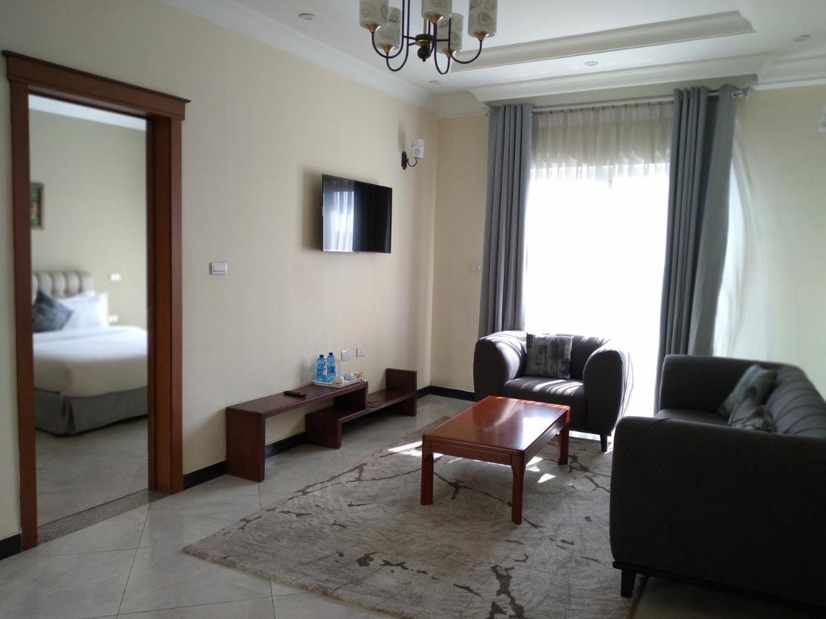 Daisy Hotel Addis Abeba Buitenkant foto